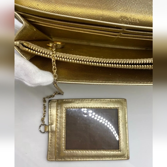 ⭐️Golden Prada - Picture 8 of 11